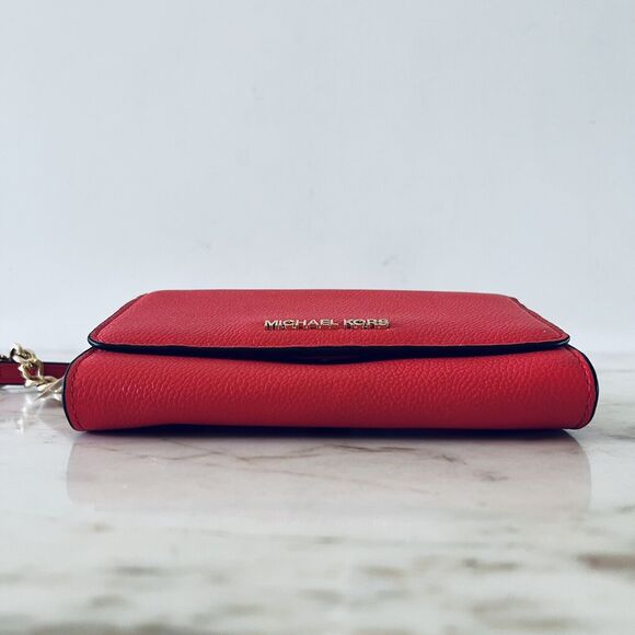 MICHAEL KORS Jet Set Travel Coral Reef Leather Multi Function Phone Crossbody - Picture 4 of 8